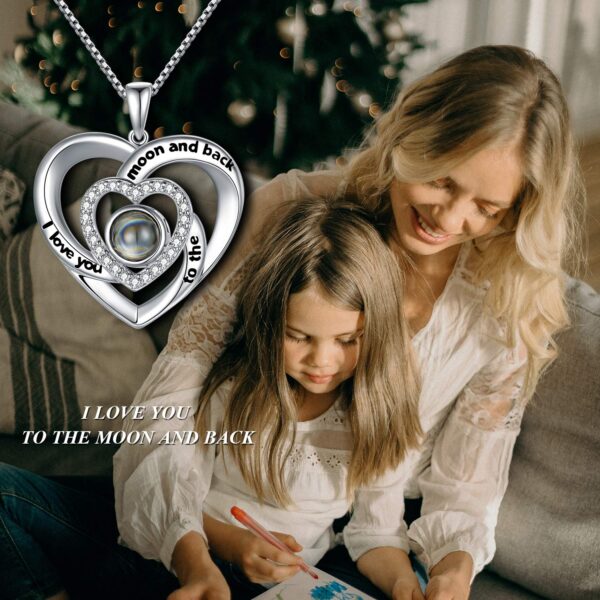 Collar Corazón de Luna
