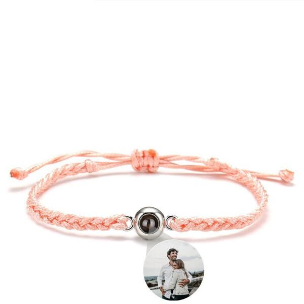 Pulsera tejida con dije redondo - Imagen 4