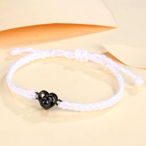 Pulsera tejida de corazón - Imagen 3