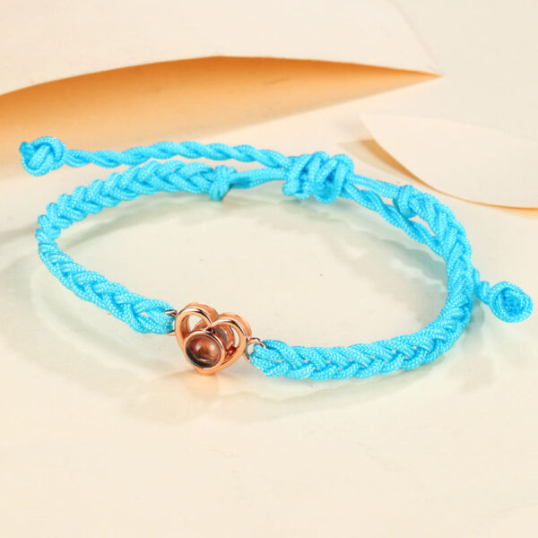 Pulsera tejida de corazón - Imagen 2