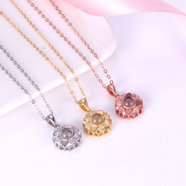 Collar Flor Brillante