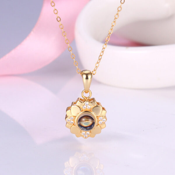 Collar Flor Brillante - Imagen 3