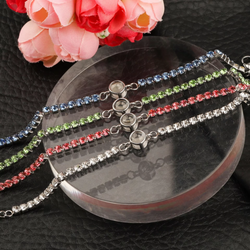 Pulsera con cadena brillante