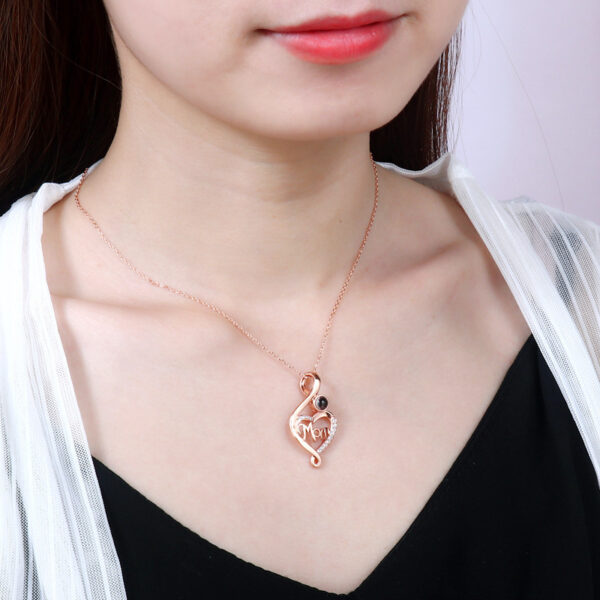 Collar Corazón para Mamá - Imagen 2