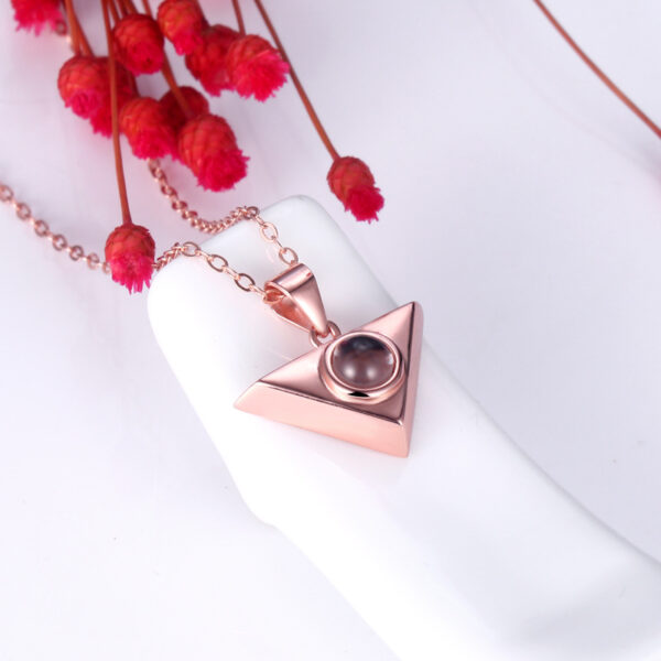 Collar con dije triangular - Imagen 3